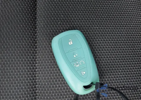 2021 Chevrolet Traverse Awd Ls z USA, uszkodzony, nr VIN 1GNEVFKW9MJ183806